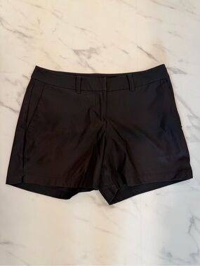 Nike Women’s Black Classic Stretch Golf Shorts